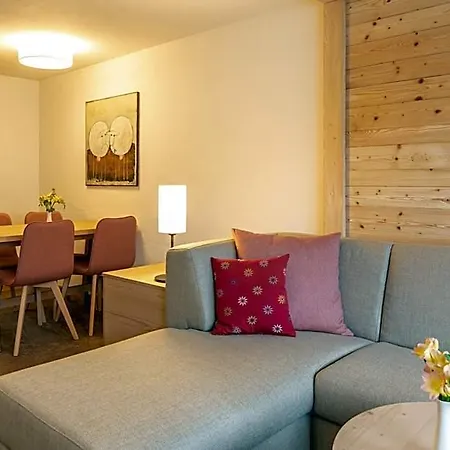 ホテル Gstaaderhof - Active & Relax 4*