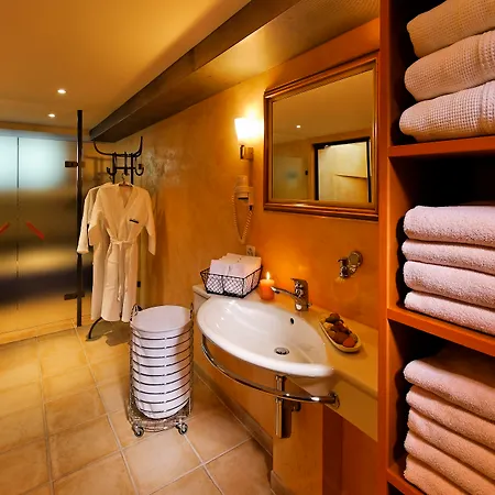 Gstaaderhof - Active & Relax グスタード