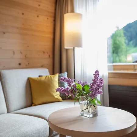 ホテル Gstaaderhof - Active & Relax 4*